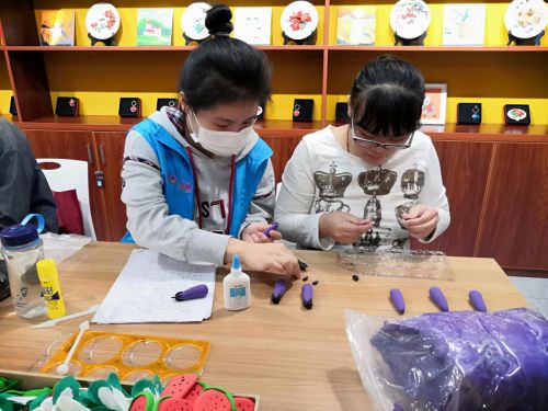 残疾人手工艺心工坊 为心智障碍者开启新希望