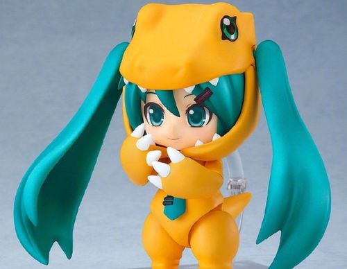 数码宝贝联动初音未来,亚古兽布偶抢镜,初音未来黏土人表情可爱